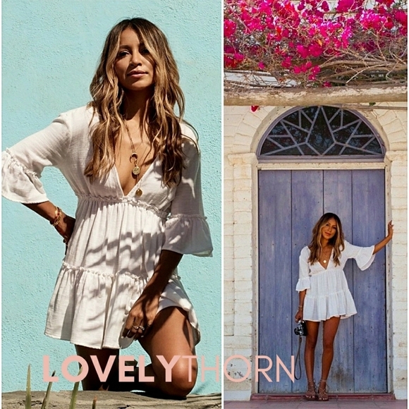 SINCERELY JULES // ltd ed billabong collab white plunge boho-chic mini dress - Picture 1 of 16